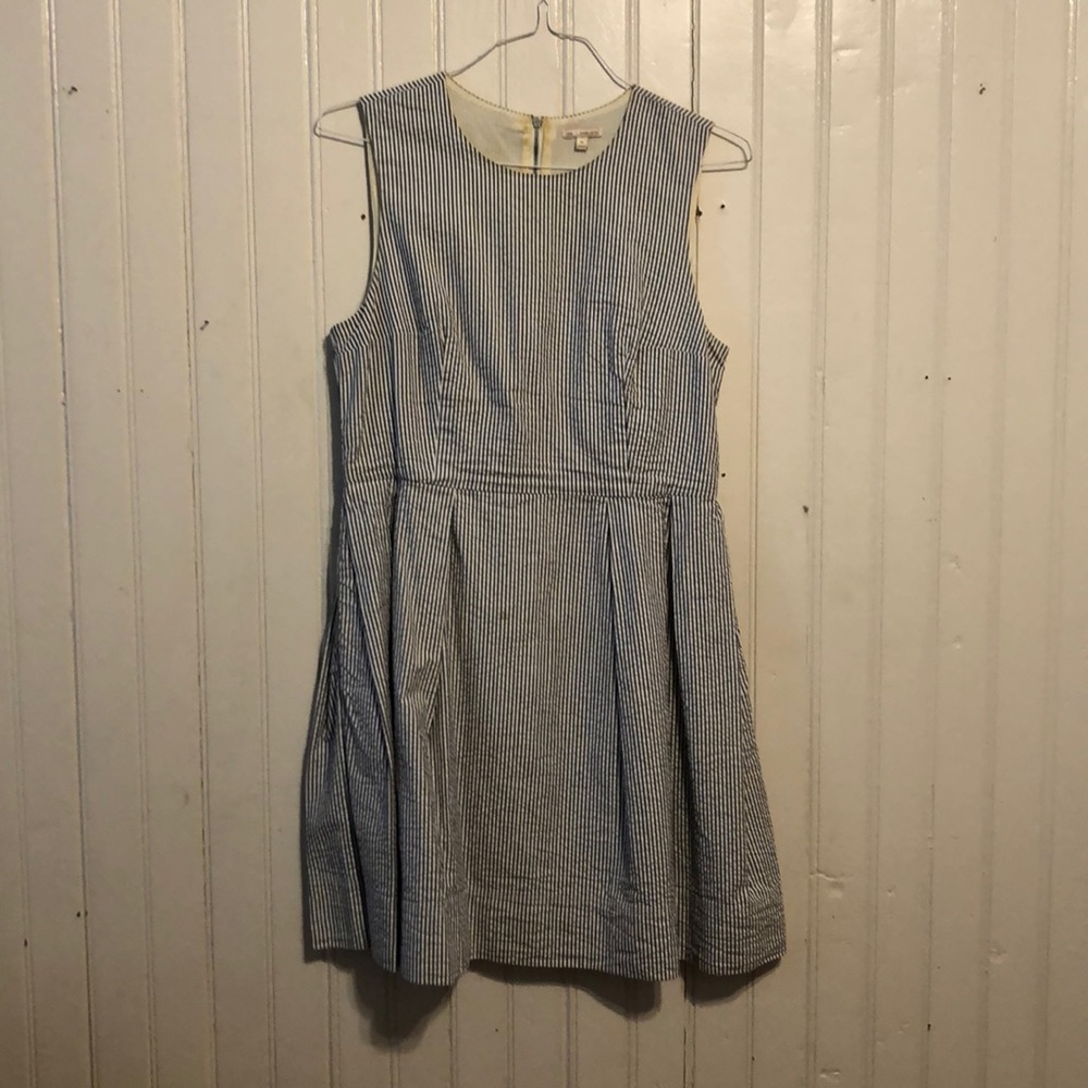 Gap Blue Seersucker Dress w/ Pockets
